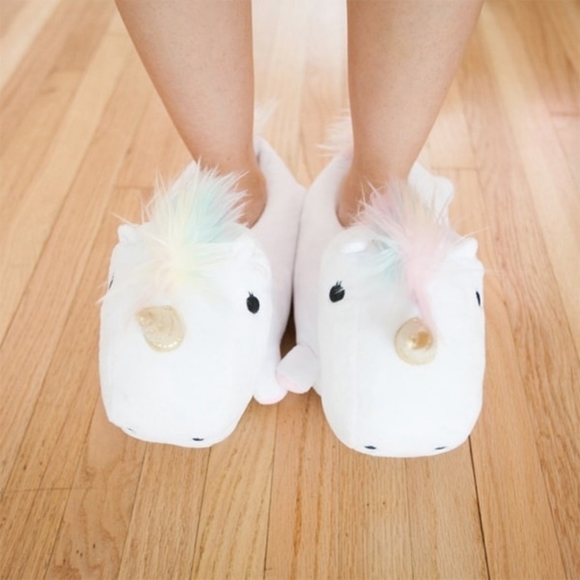 Unicorn light up slippers - Picture 2 of 11